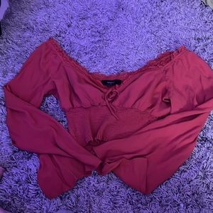 FOREVER 21 FLARE SLEEVE CROP TOP (0X)